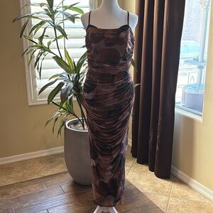 NWT - Showpo Rosalez Midi Brown Bodycon Ruched Dress - Size 8